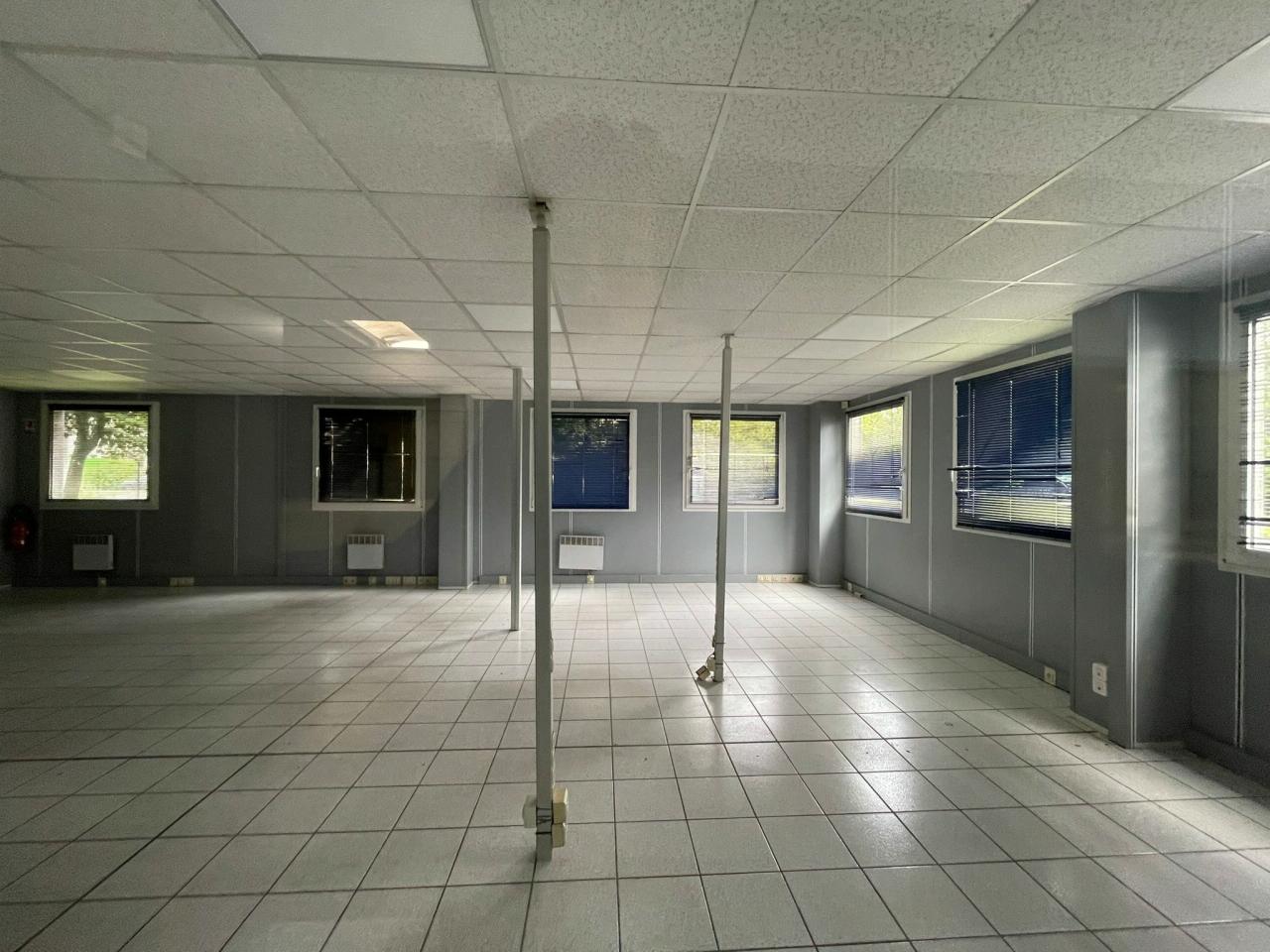 Local d'activité Roncq 2500m² Vente local d'activité Roncq Nord OVACT2424343 6